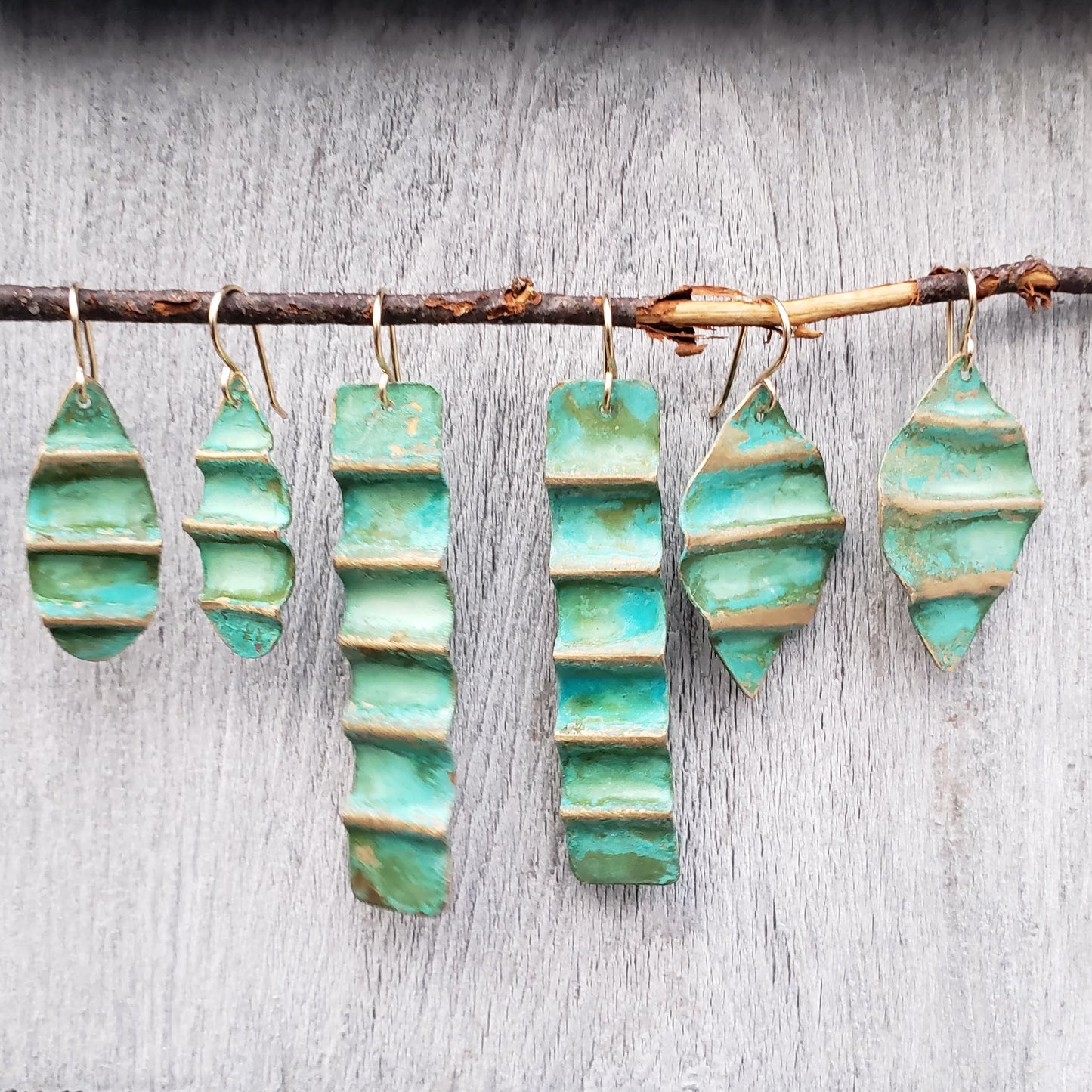 Ocean Treasure Green Patina Earring (Golden Highlights)