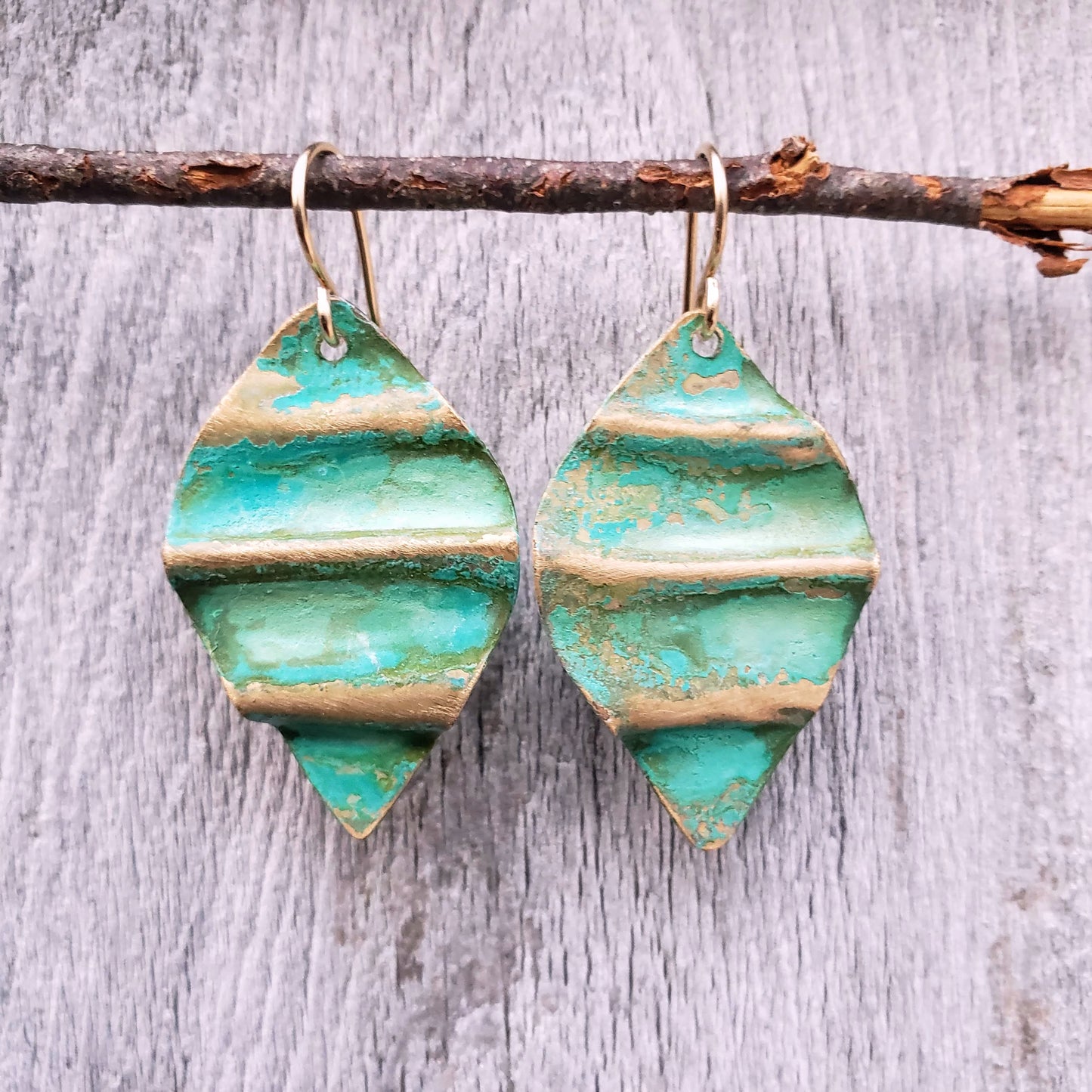 Ocean Treasure Green Patina Earring (Golden Highlights)